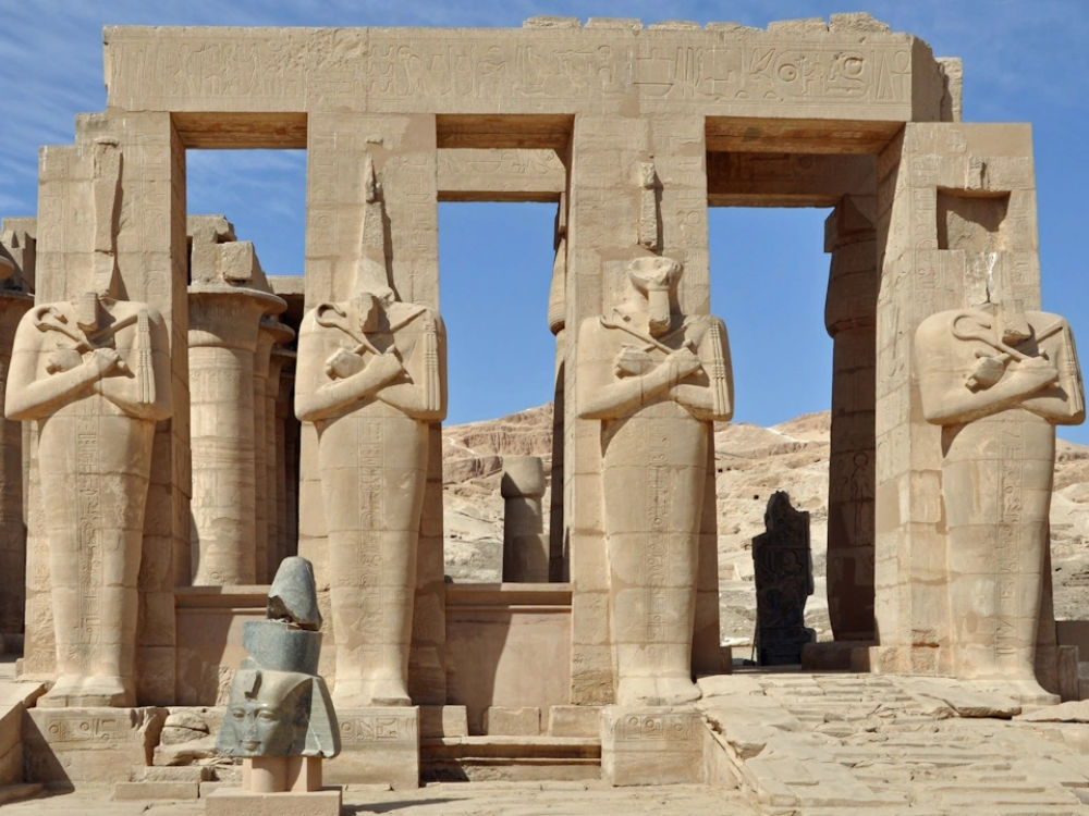 From Hurghada: Luxor Day Tour by Bus