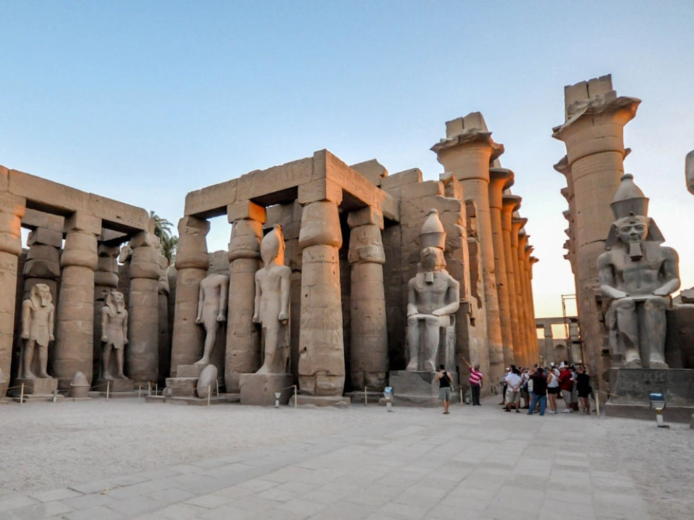 From Marsa Alam: Private Luxor Day Tour