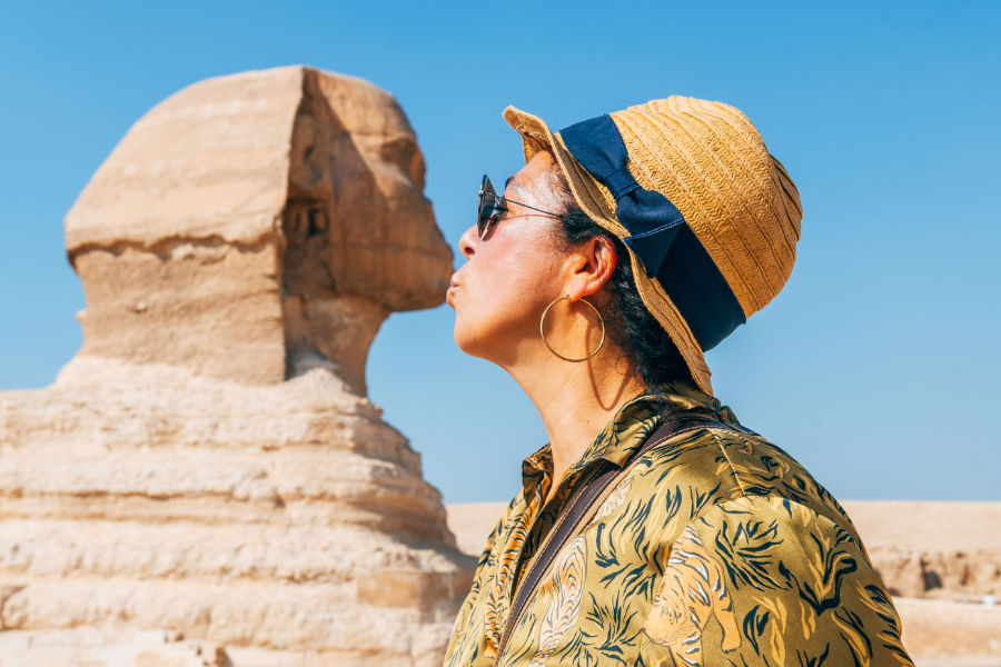 Kiss from the Sphinx