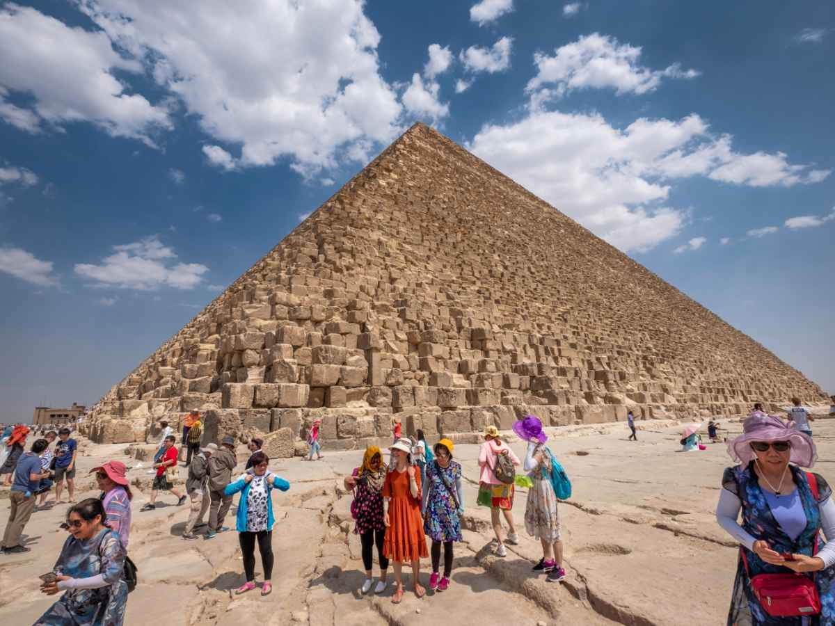 Cairo: Private Full-Day Tour to the Giza Pyramids & Sphinx with Lunch